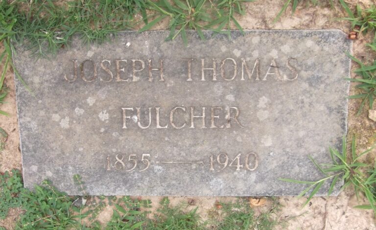 Joet Fulcher grave