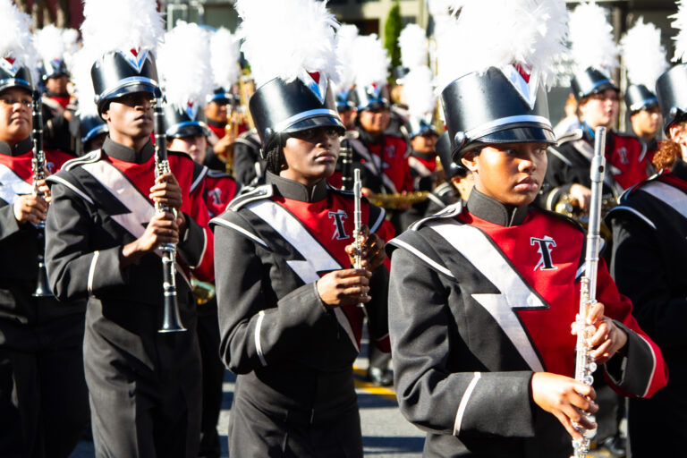 20251105_Veterans_Day_Parade-30