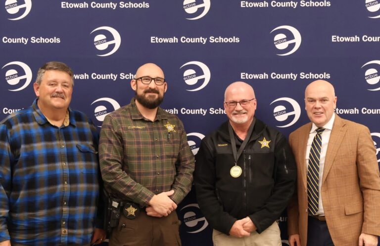 20260112_HokesBluff_SRODeasonAward_KM_02