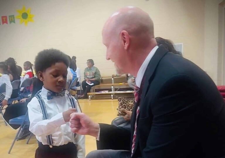 20260309_GadsdenCity_ReadAcrossAmerica_KM_04