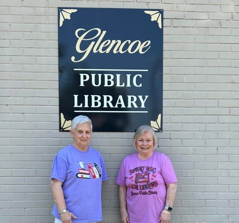 Glencoe Public Library Sign