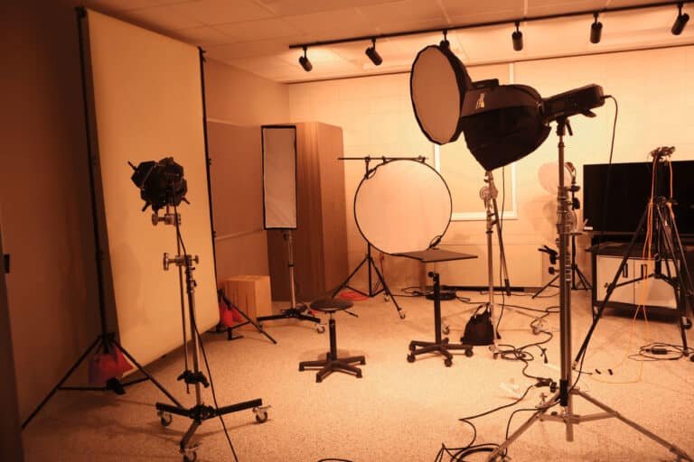 Wallace Hall Fine Arts Center - Photography Classroom